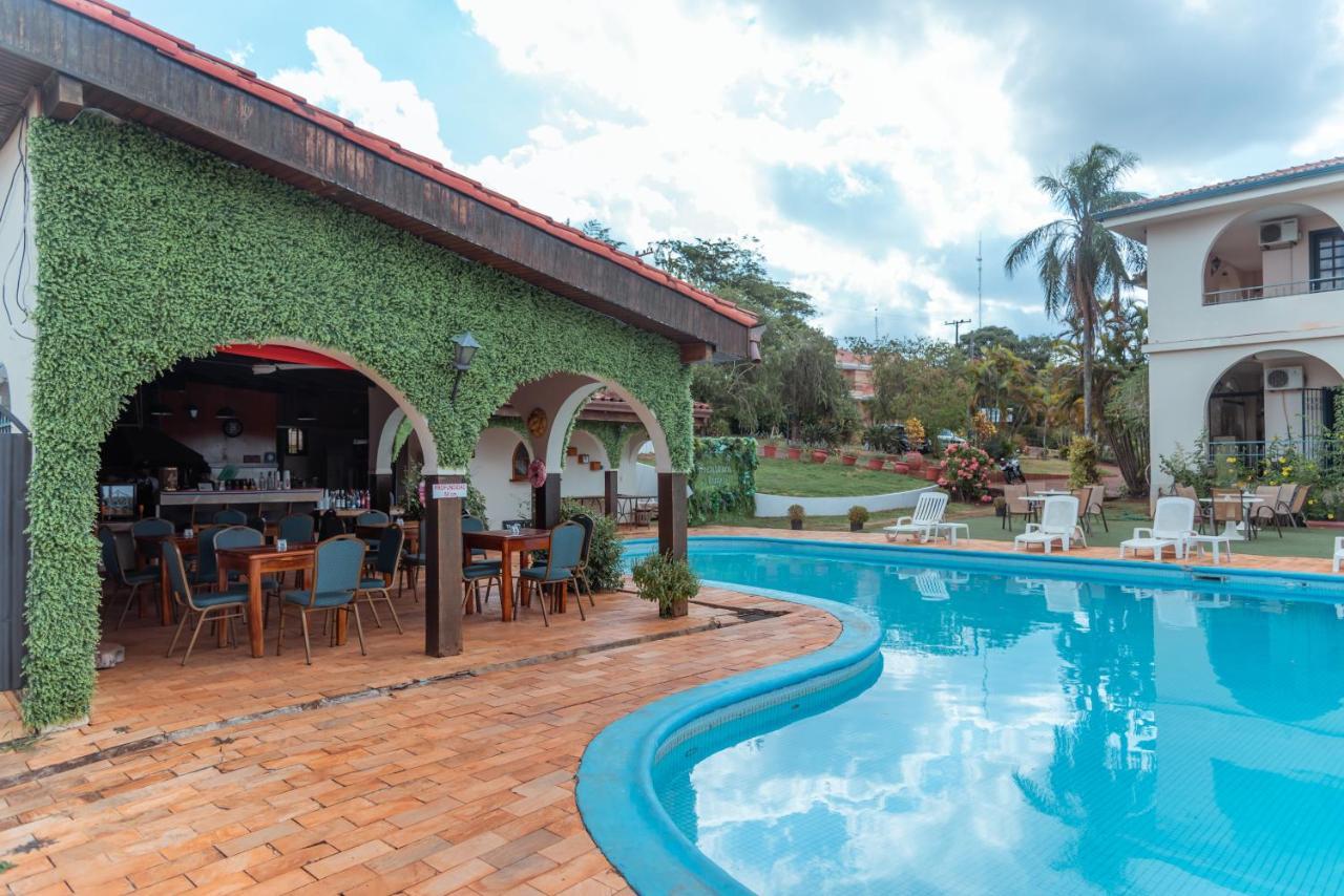 Casa Blanca Hotell Ciudad del Este Exteriör bild